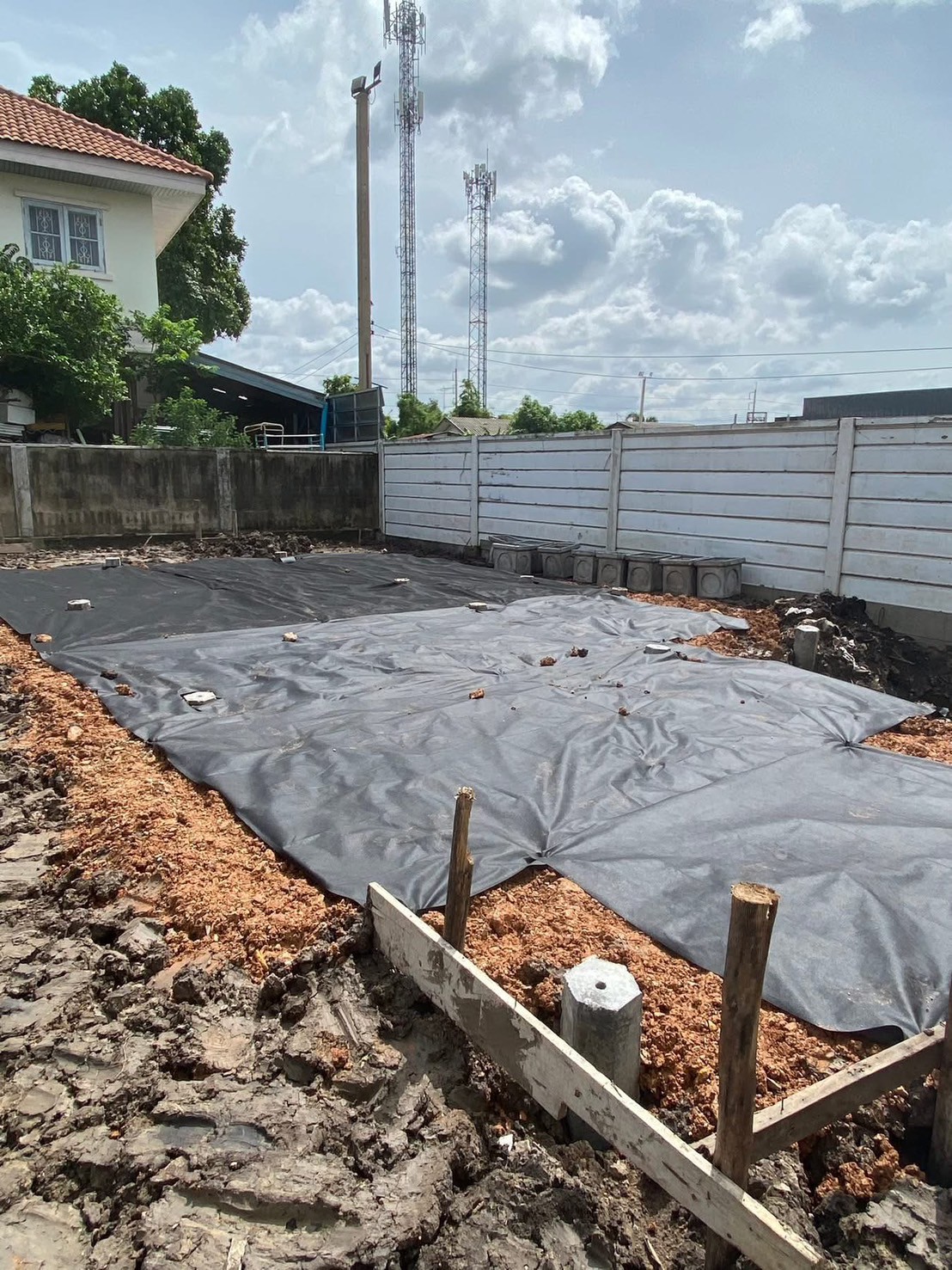 9 - https://รับตัดต้นไม้ตัดหญ้าสสมาน.com | รับตัดต้นไม้ตัดหญ้า ส.สมาน บริการรับตัดต้นไม้กรุงเทพและปริมณฑลครบวงจรโดยทีมงานมืออาชีพ ตัดแต่งกิ่ง โค่นต้นไม้ใหญ่ เคลียร์พื้นที่รกร้าง จัดสวน พร้อมขนทิ้ง ปลอดภัย รวดเร็ว ราคาเป็นกันเอง